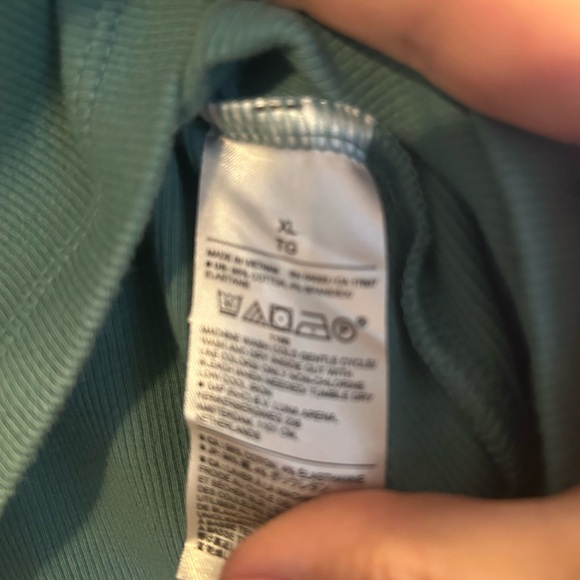 Green Ribbed Tank Top - Picture 6 of 6